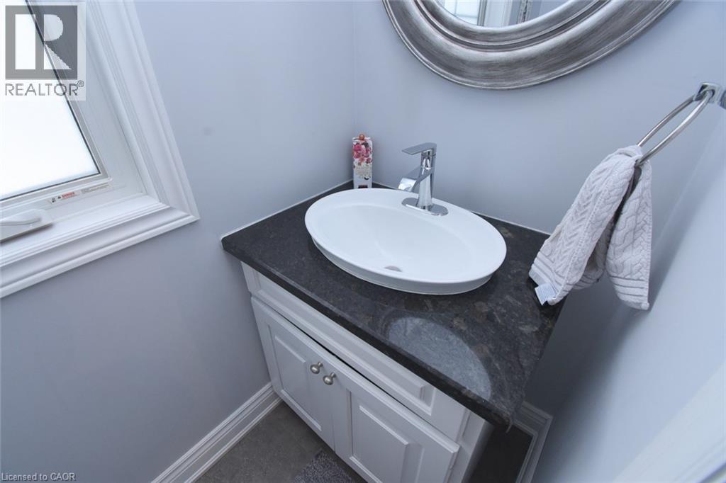 739 Montgomery Drive, Ancaster, Ontario  L9G 3H6 - Photo 32 - 40799278