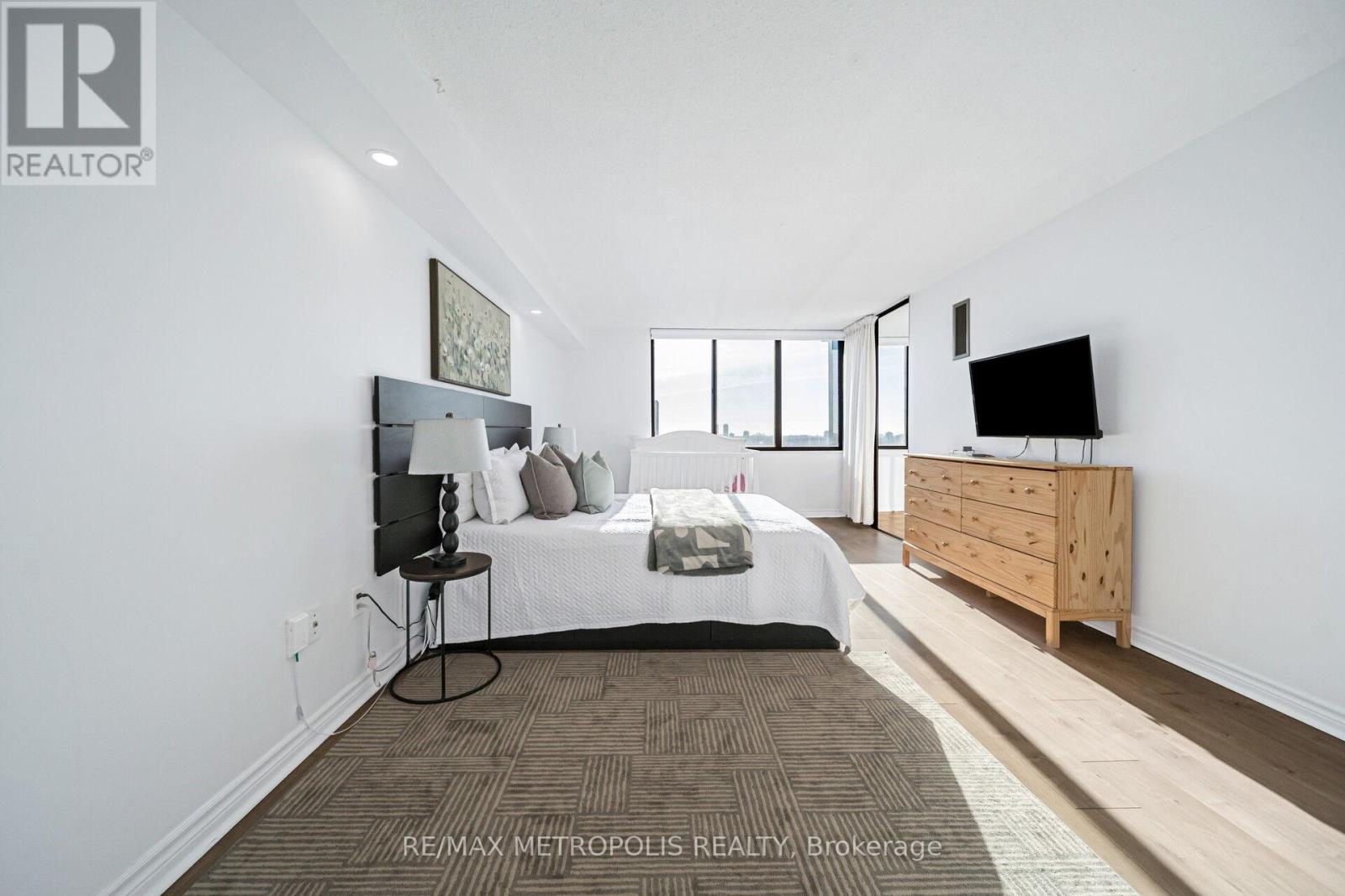 2212 - 2330 Bridletowne Circle, Toronto, Ontario  M1W 3P6 - Photo 29 - E12707450