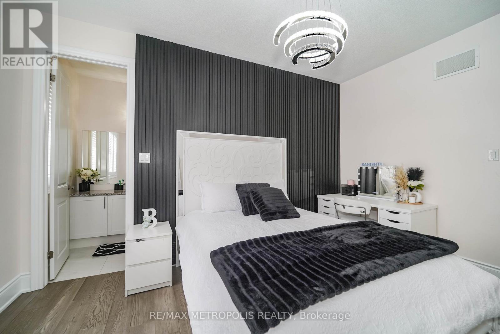 141 Auckland Drive, Whitby, Ontario  L1P 0J2 - Photo 32 - E12707458