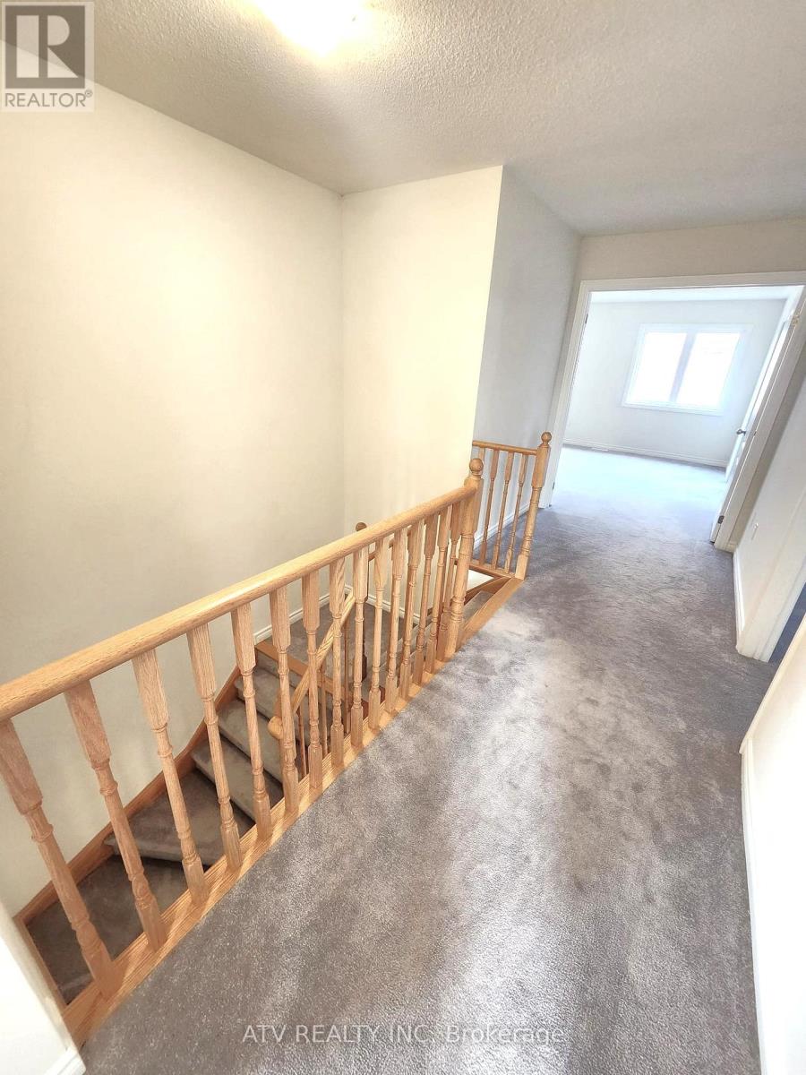 1909 Don White Court, Oshawa, Ontario  L1H 8L7 - Photo 13 - E12707462