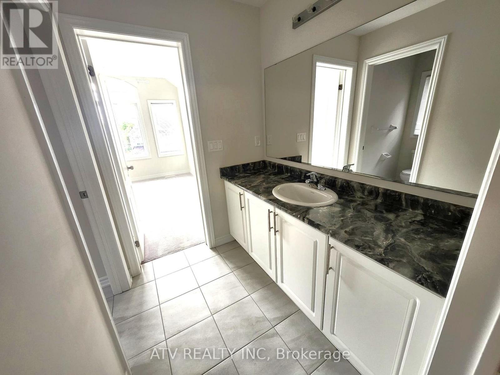 1909 Don White Court, Oshawa, Ontario  L1H 8L7 - Photo 16 - E12707462