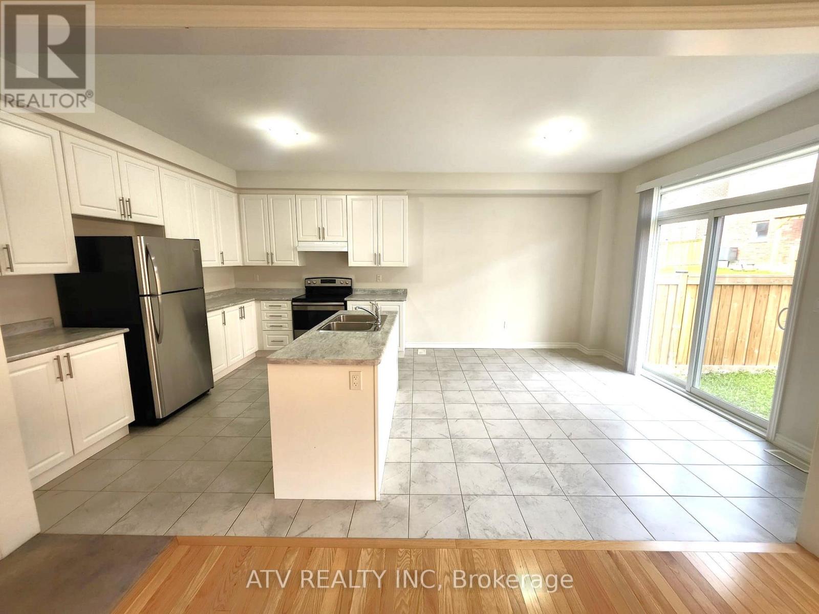 1909 Don White Court, Oshawa, Ontario  L1H 8L7 - Photo 6 - E12707462