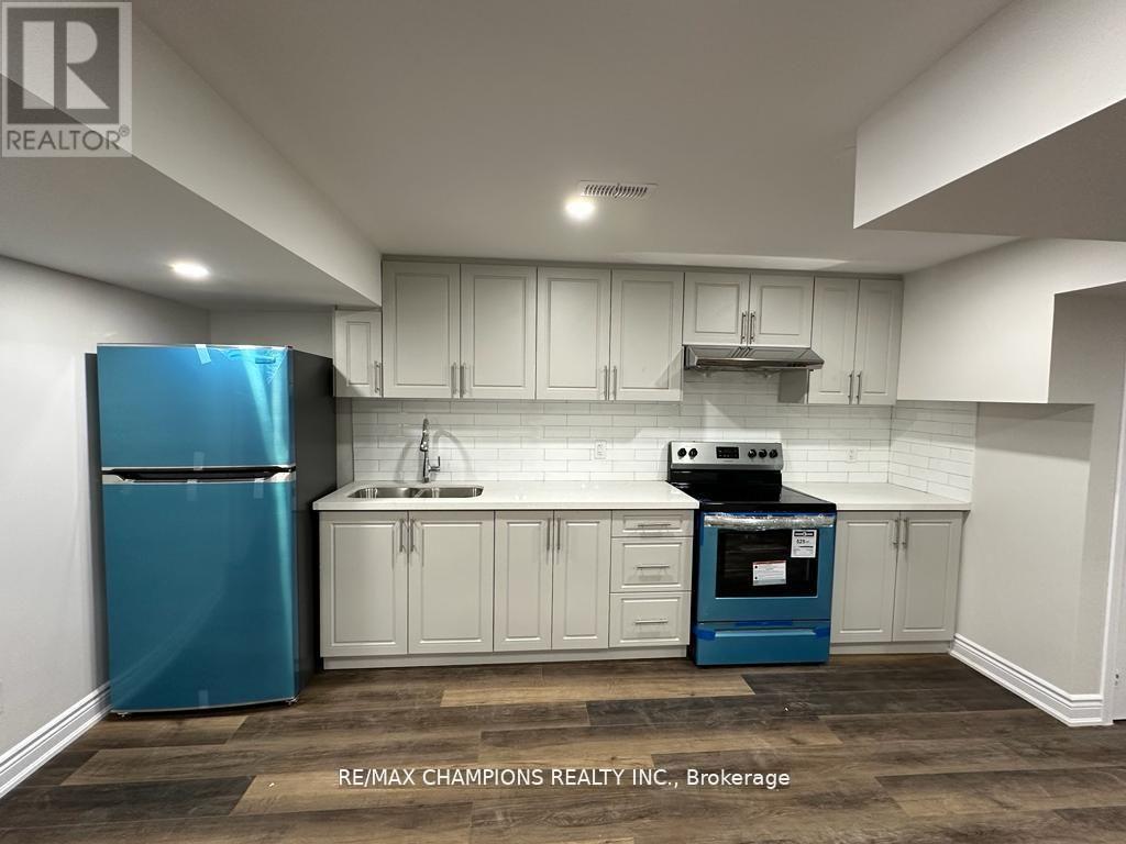 Bsmt - 9 Cadence Road, Brampton, Ontario  L6X 0J8 - Photo 4 - W12707454