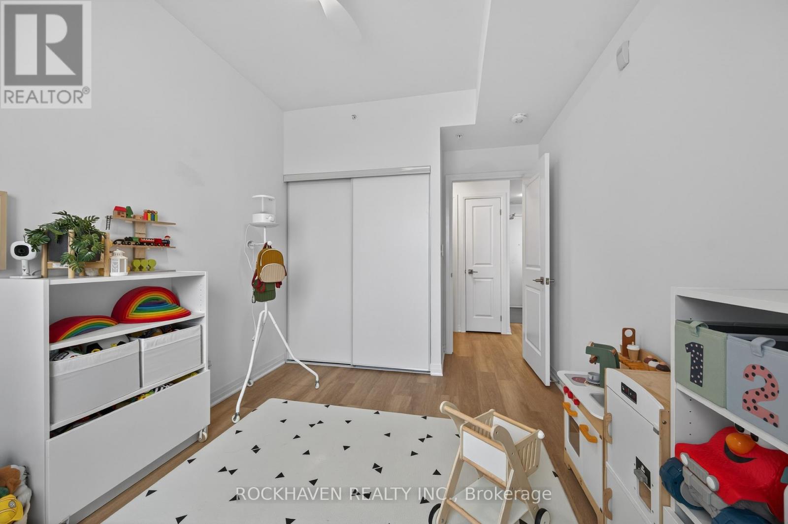 503 - 5 Hamilton Street N, Hamilton, Ontario  L8B 2A4 - Photo 23 - X12707442