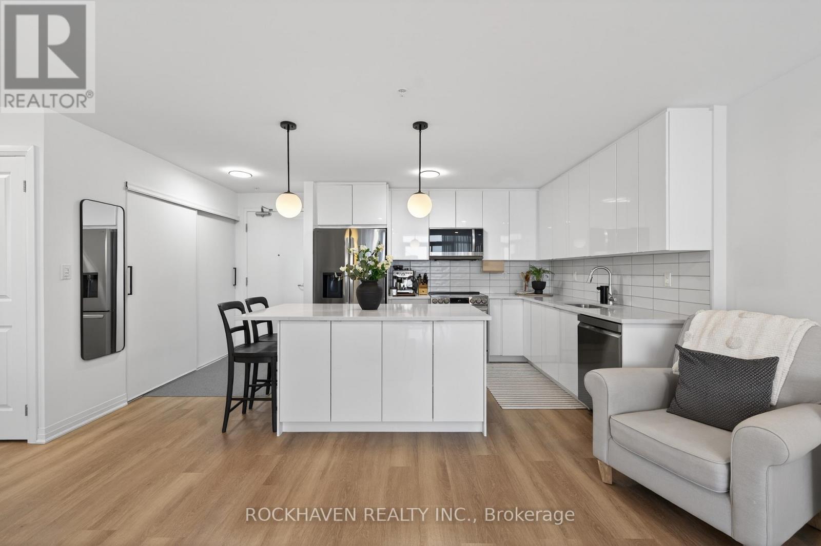 503 - 5 Hamilton Street N, Hamilton, Ontario  L8B 2A4 - Photo 7 - X12707442