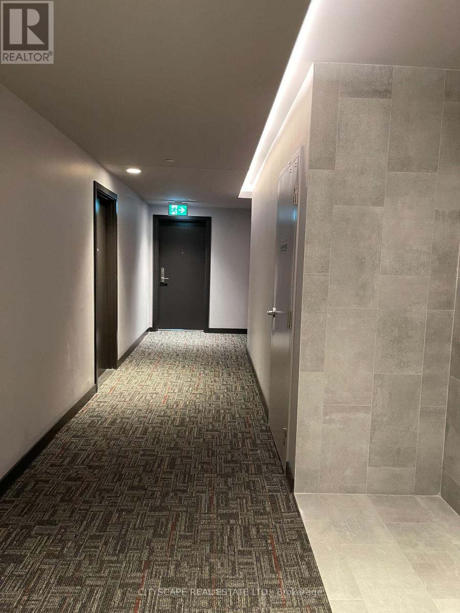 507 - 2433 Dufferin Street, Toronto, Ontario  M6E 3T3 - Photo 32 - W12689060