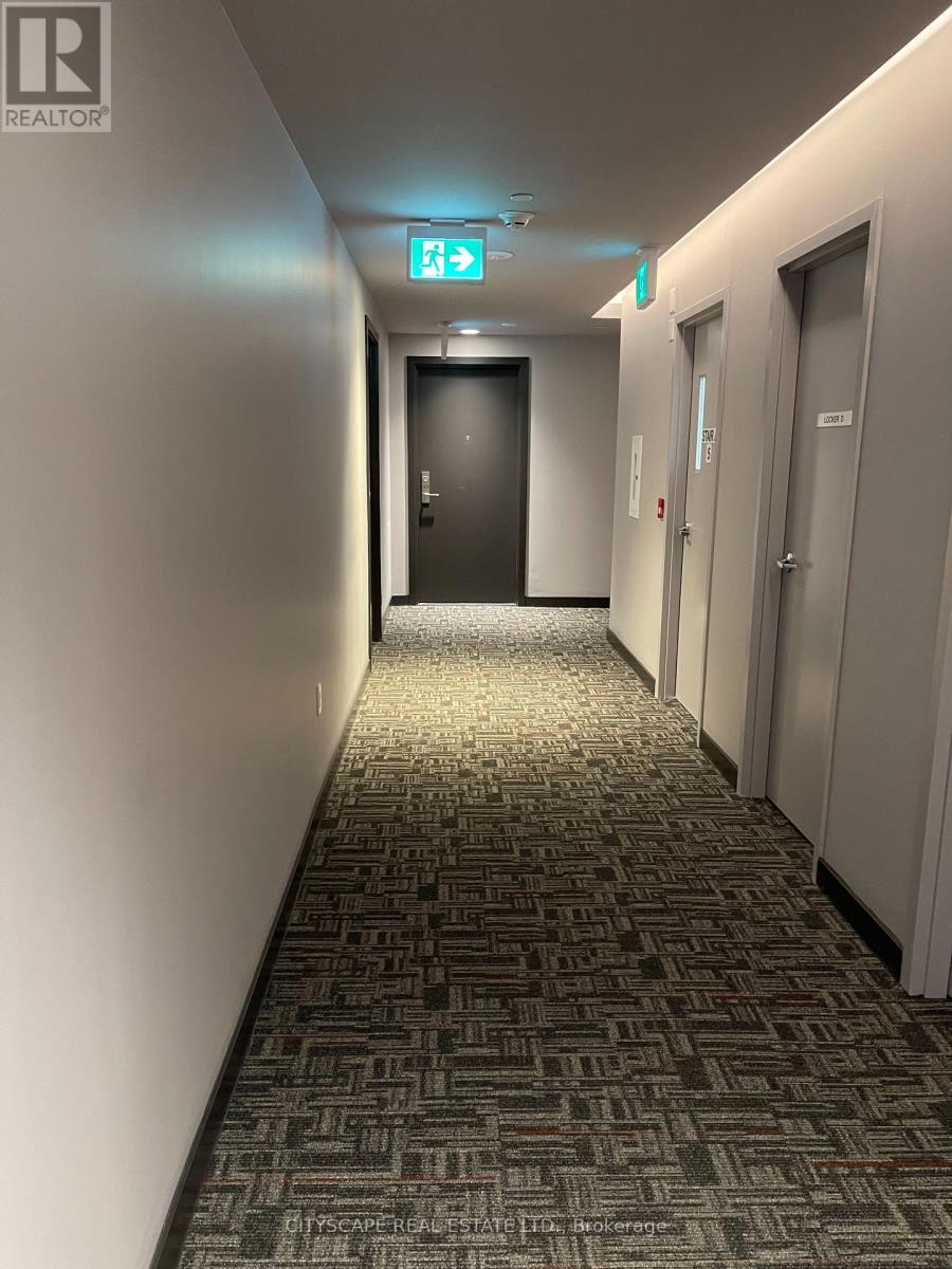 507 - 2433 Dufferin Street, Toronto, Ontario  M6E 3T3 - Photo 34 - W12689060