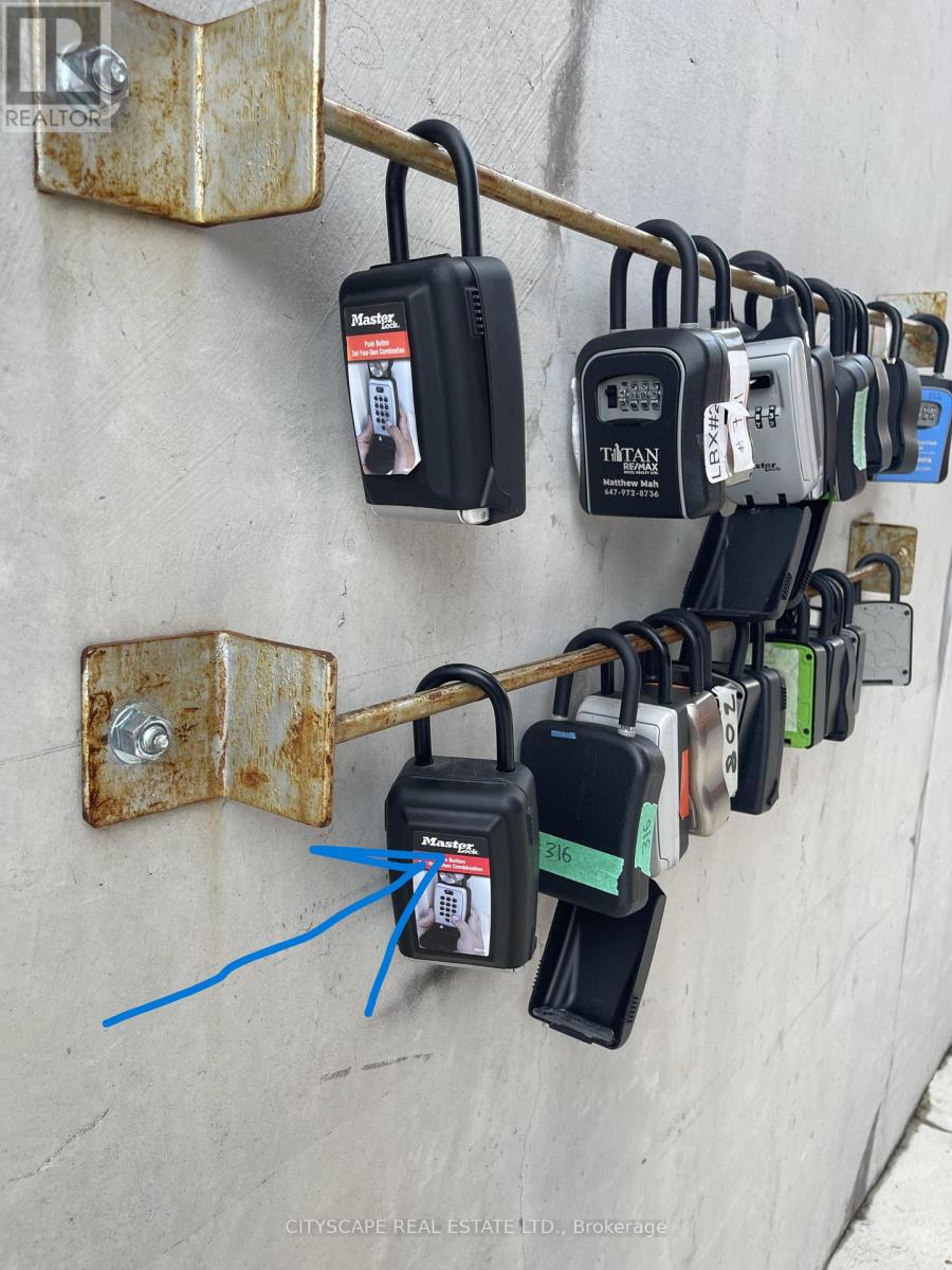 507 - 2433 Dufferin Street, Toronto, Ontario  M6E 3T3 - Photo 49 - W12689060