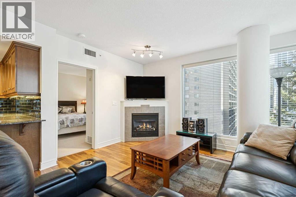 807, 910 5 Avenue Sw, Calgary, Alberta  T2P 0C3 - Photo 5 - A2250034