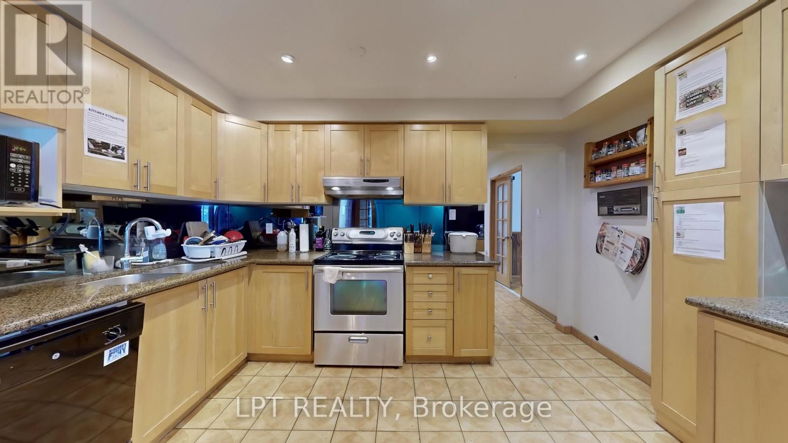 3431 Dorcas Street, Mississauga, Ontario  L4T 1M9 - Photo 7 - W12673712