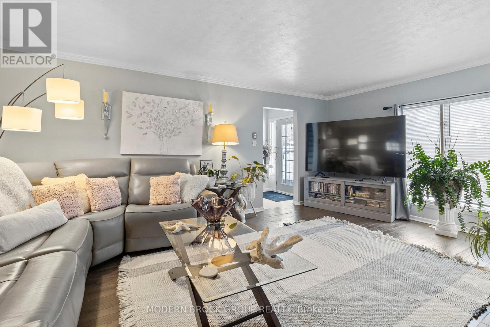 6 Belvedere Place, Brockville, Ontario  K6V 3A4 - Photo 9 - X12707468