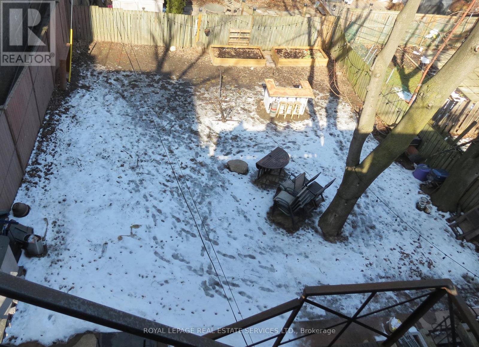 Unit 4 - 1392 King Street W, Toronto, Ontario  M6K 1H5 - Photo 14 - W12660352