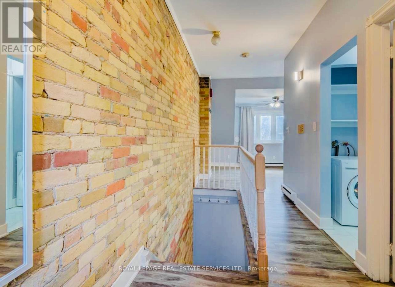 Unit 4 - 1392 King Street W, Toronto, Ontario  M6K 1H5 - Photo 2 - W12660352