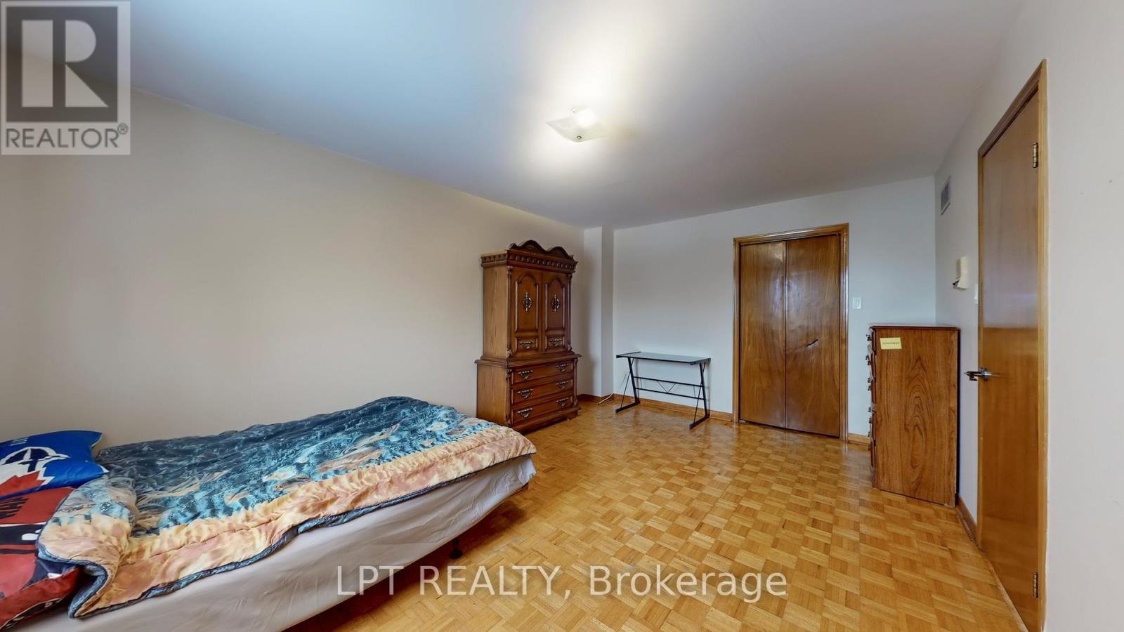 3431 Dorcas Street, Mississauga, Ontario  L4T 1M9 - Photo 16 - W12673712