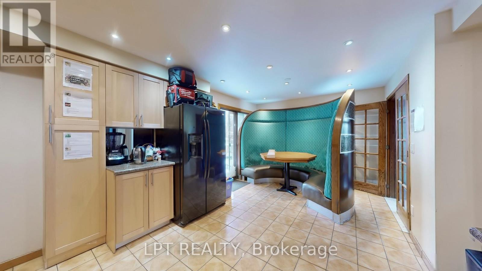 3431 Dorcas Street, Mississauga, Ontario  L4T 1M9 - Photo 8 - W12673712