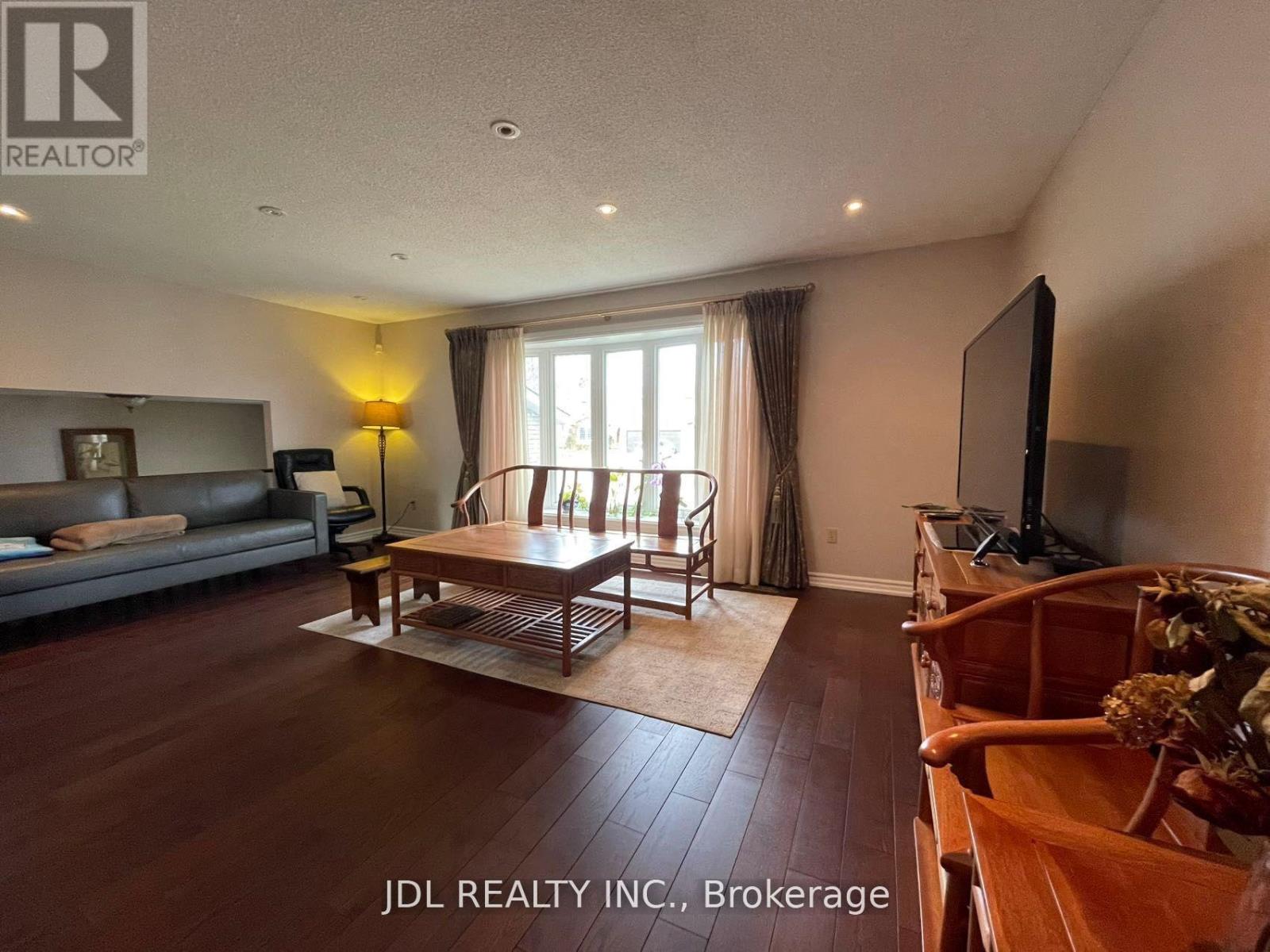 Room A - 39 Bakerdale Road, Markham, Ontario  L3P 1J3 - Photo 9 - N12654504