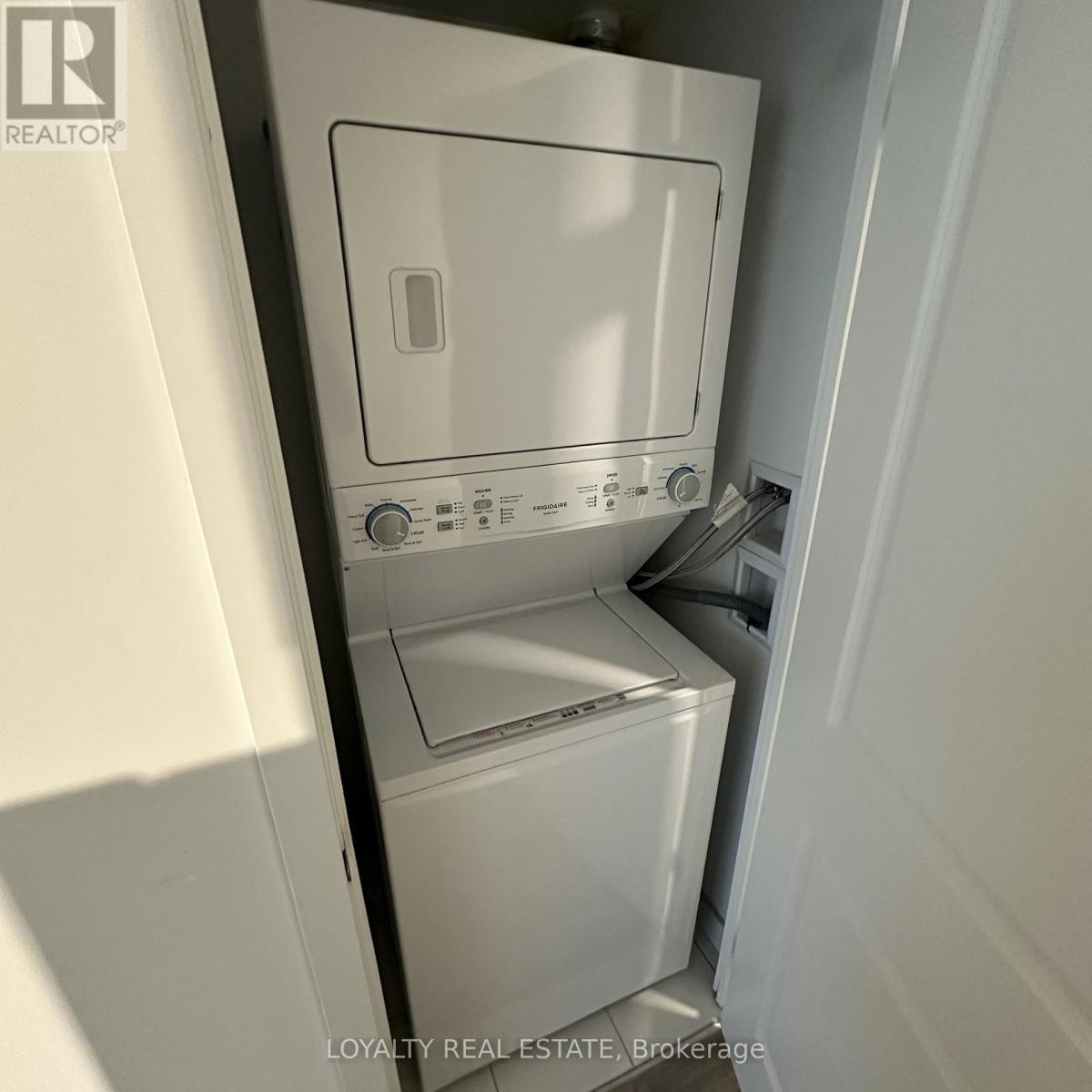 907 - 1455 Celebration Drive, Pickering, Ontario  L1W 1L8 - Photo 11 - E12707488