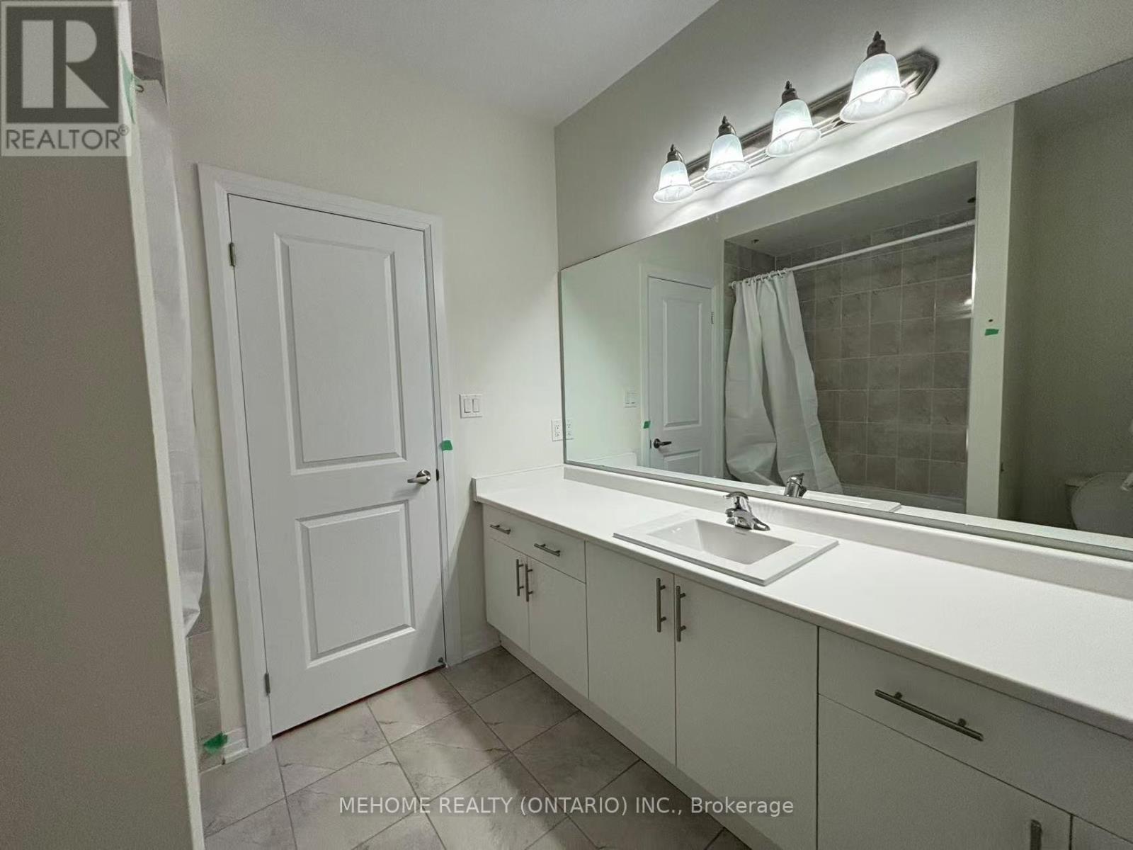 80 Millman Lane, Richmond Hill, Ontario  L4E 3R9 - Photo 13 - N12707498