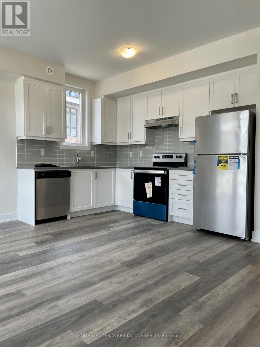 6 - 12860 Yonge Street, Richmond Hill, Ontario  L4E 4E1 - Photo 2 - N12707508