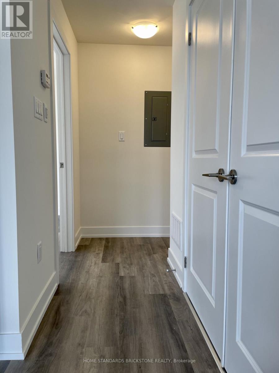 6 - 12860 Yonge Street, Richmond Hill, Ontario  L4E 4E1 - Photo 4 - N12707508