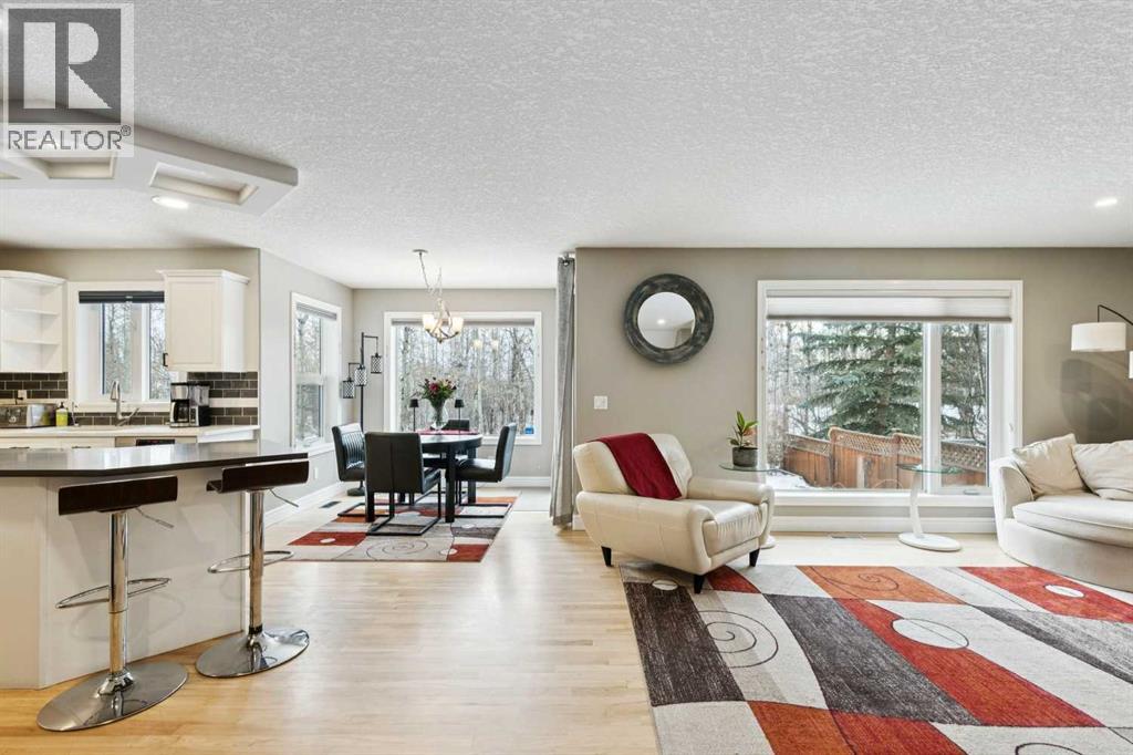 810 Wentworth Place Sw, Calgary, Alberta  T3H 4P1 - Photo 3 - A2277691