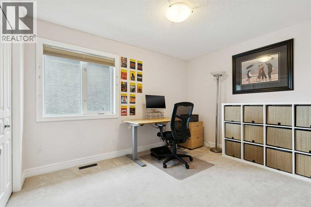 810 Wentworth Place Sw, Calgary, Alberta  T3H 4P1 - Photo 21 - A2277691