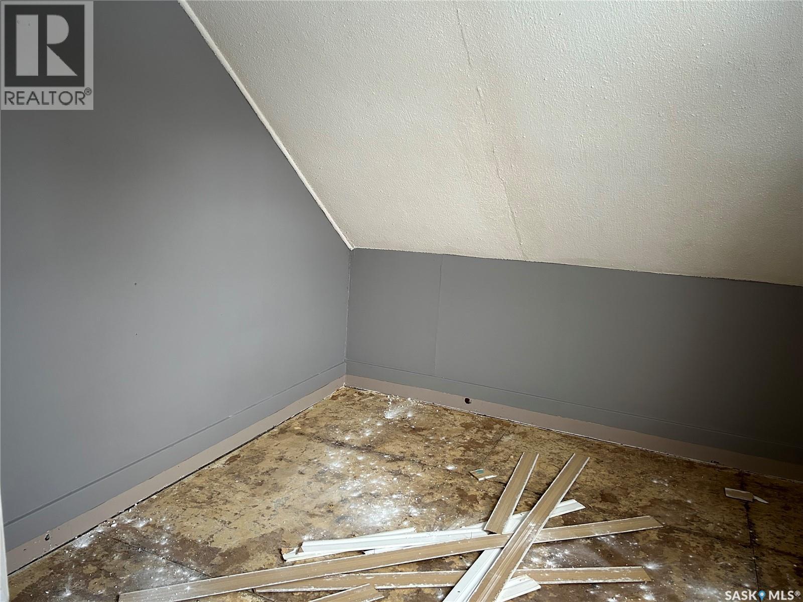 510 Bangor Avenue, Viscount, Saskatchewan  S0K 4M0 - Photo 14 - SK026364