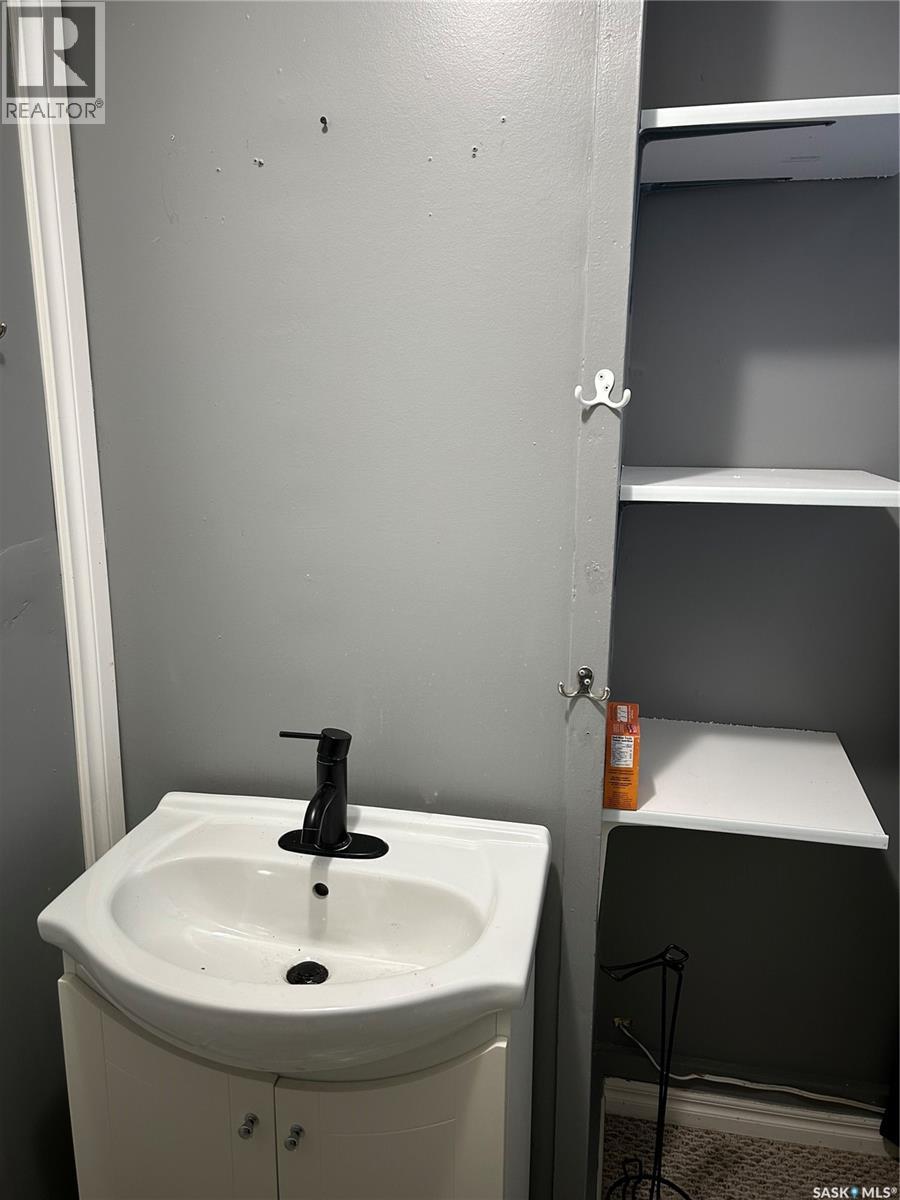 510 Bangor Avenue, Viscount, Saskatchewan  S0K 4M0 - Photo 22 - SK026364