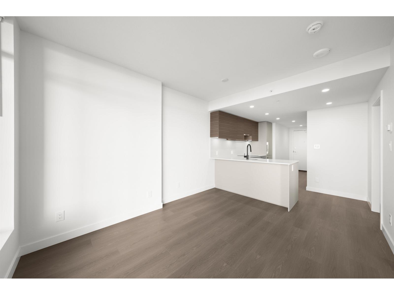 3011 13745 George Junction, Surrey, British Columbia  V3T 4Y3 - Photo 7 - R3078266