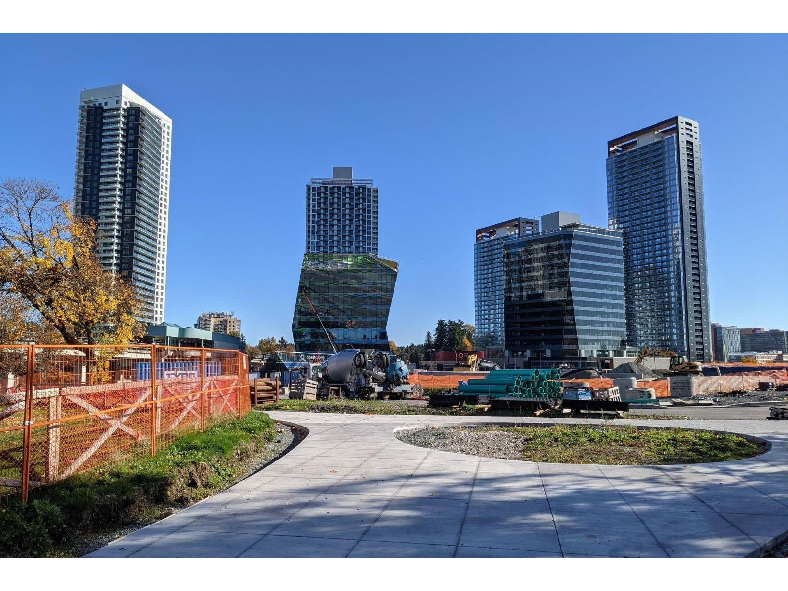 3011 13745 George Junction, Surrey, British Columbia  V3T 4Y3 - Photo 37 - R3078266