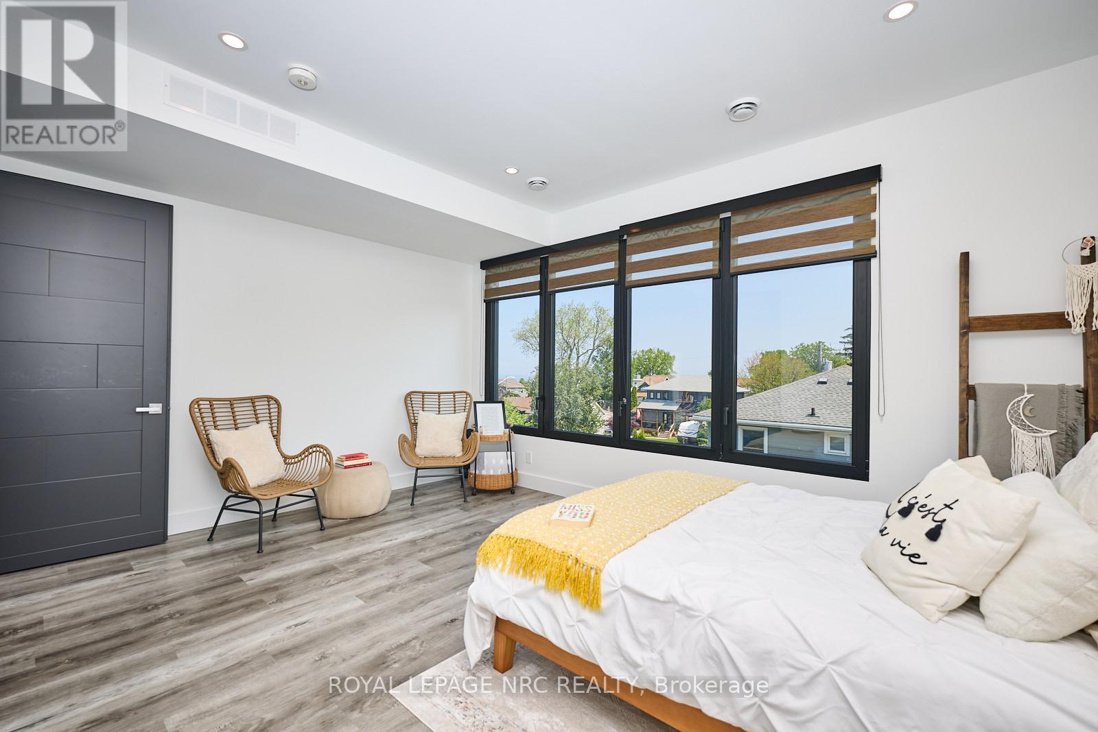 10 Pawling Street, St. Catharines, Ontario  L2N 5M2 - Photo 33 - X12586062