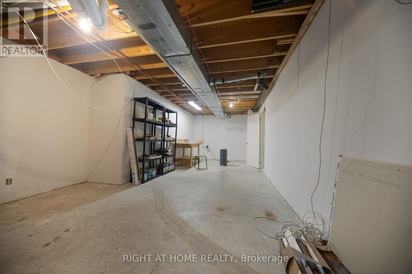 32 Marble Arch Crescent, Ottawa, Ontario  K2G 5S3 - Photo 44 - X12699492