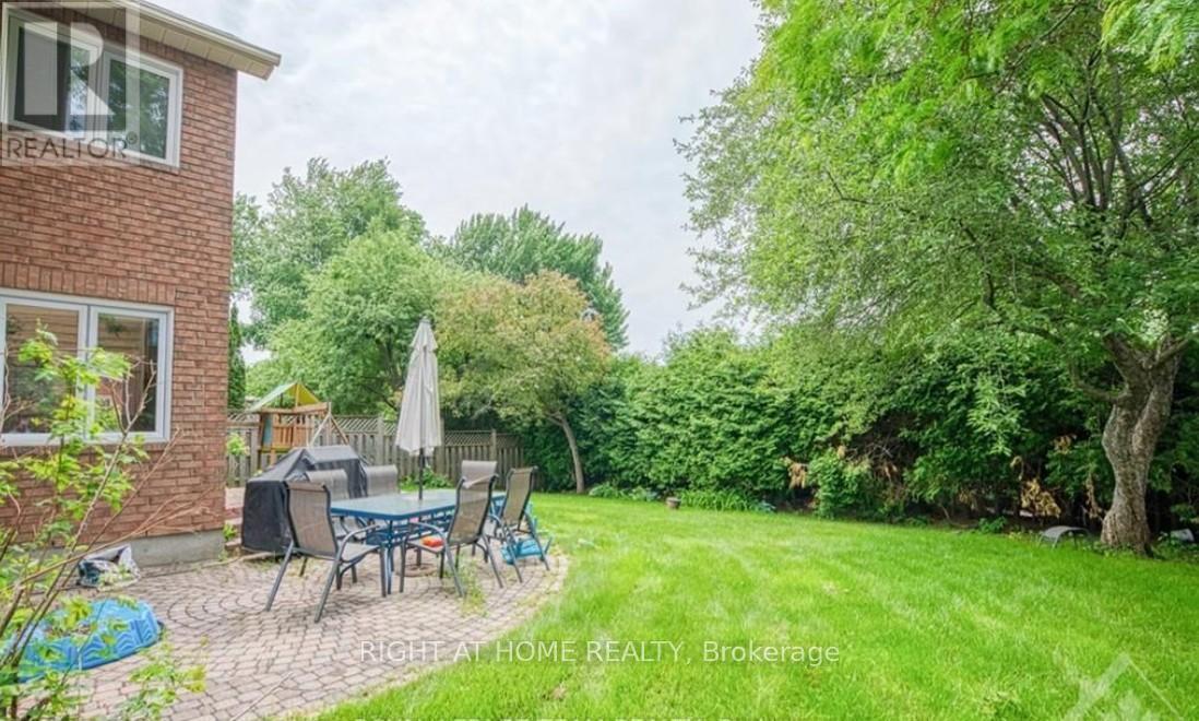 32 Marble Arch Crescent, Ottawa, Ontario  K2G 5S3 - Photo 47 - X12699492