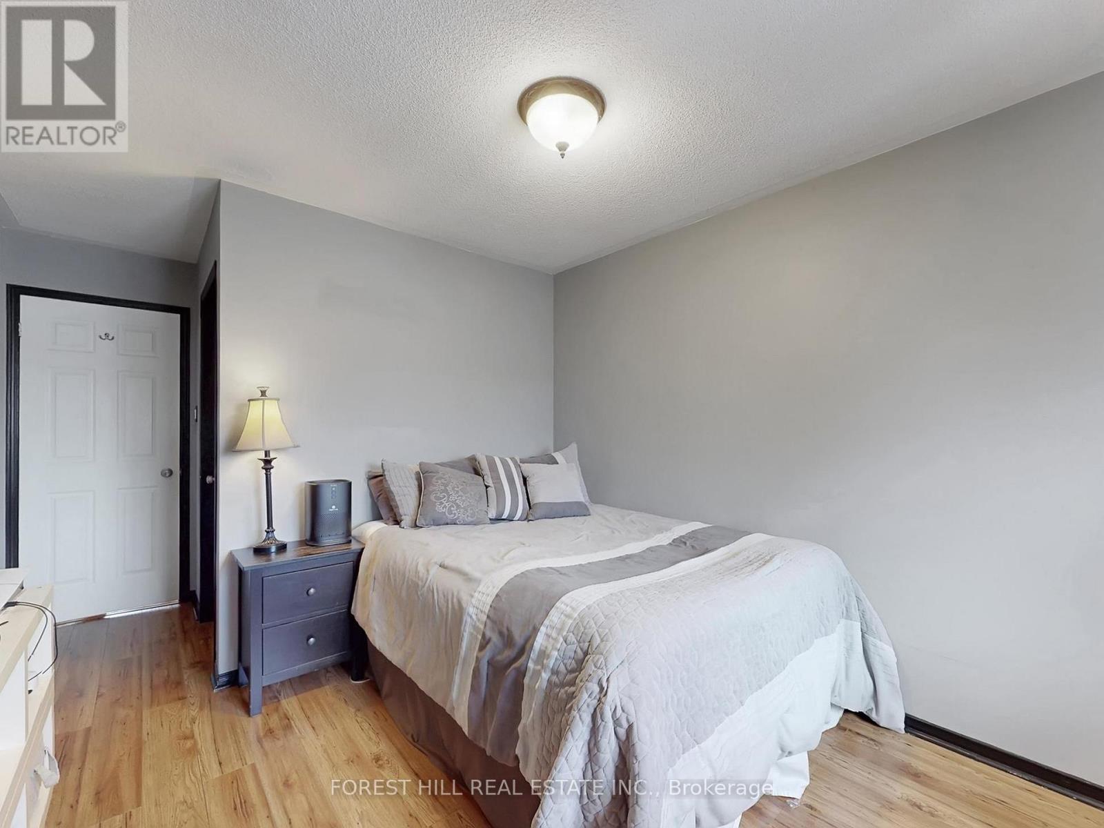 16 Royal Cedar Court, East Gwillimbury, Ontario  L9N 1R7 - Photo 19 - N12707514