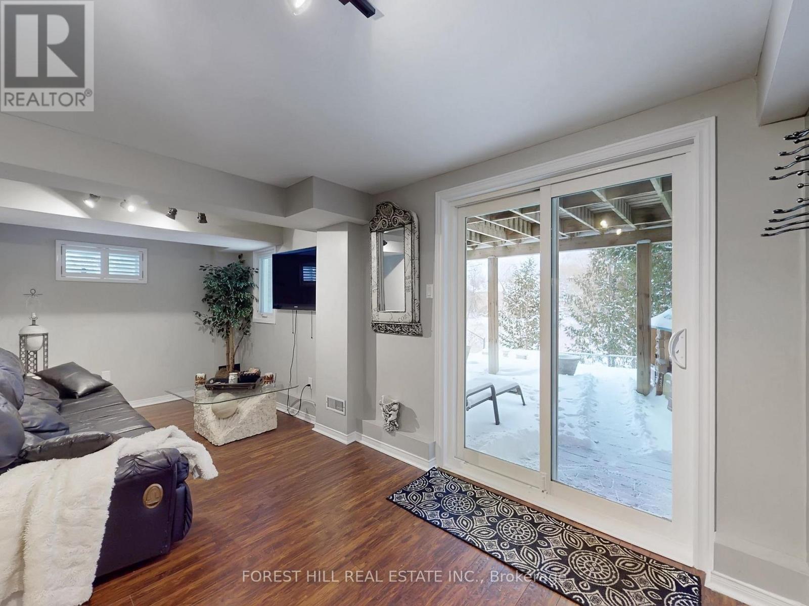 16 Royal Cedar Court, East Gwillimbury, Ontario  L9N 1R7 - Photo 25 - N12707514