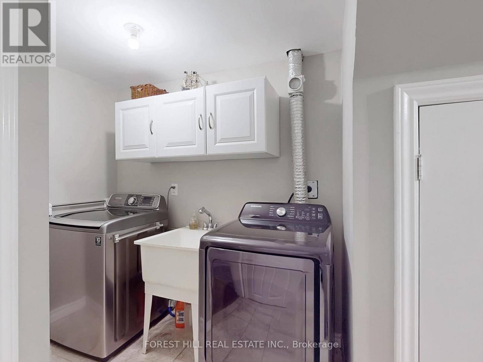 16 Royal Cedar Court, East Gwillimbury, Ontario  L9N 1R7 - Photo 30 - N12707514