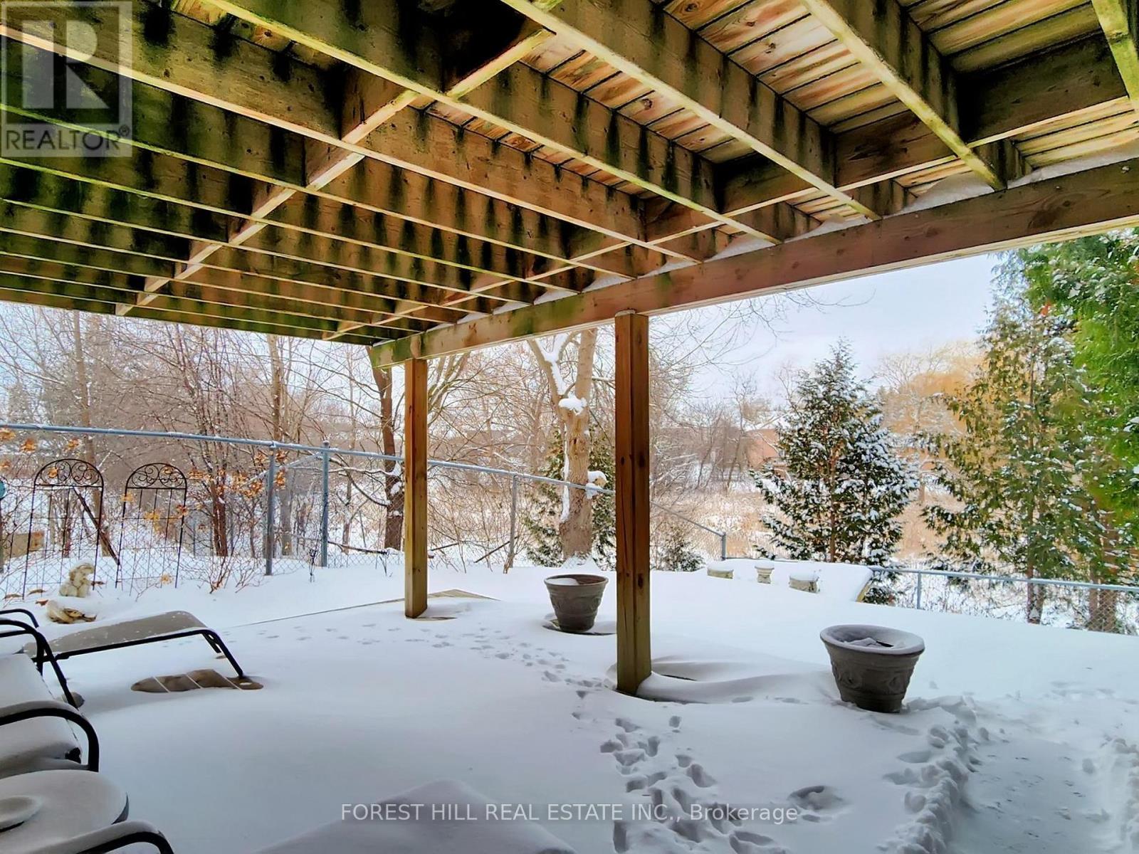 16 Royal Cedar Court, East Gwillimbury, Ontario  L9N 1R7 - Photo 36 - N12707514