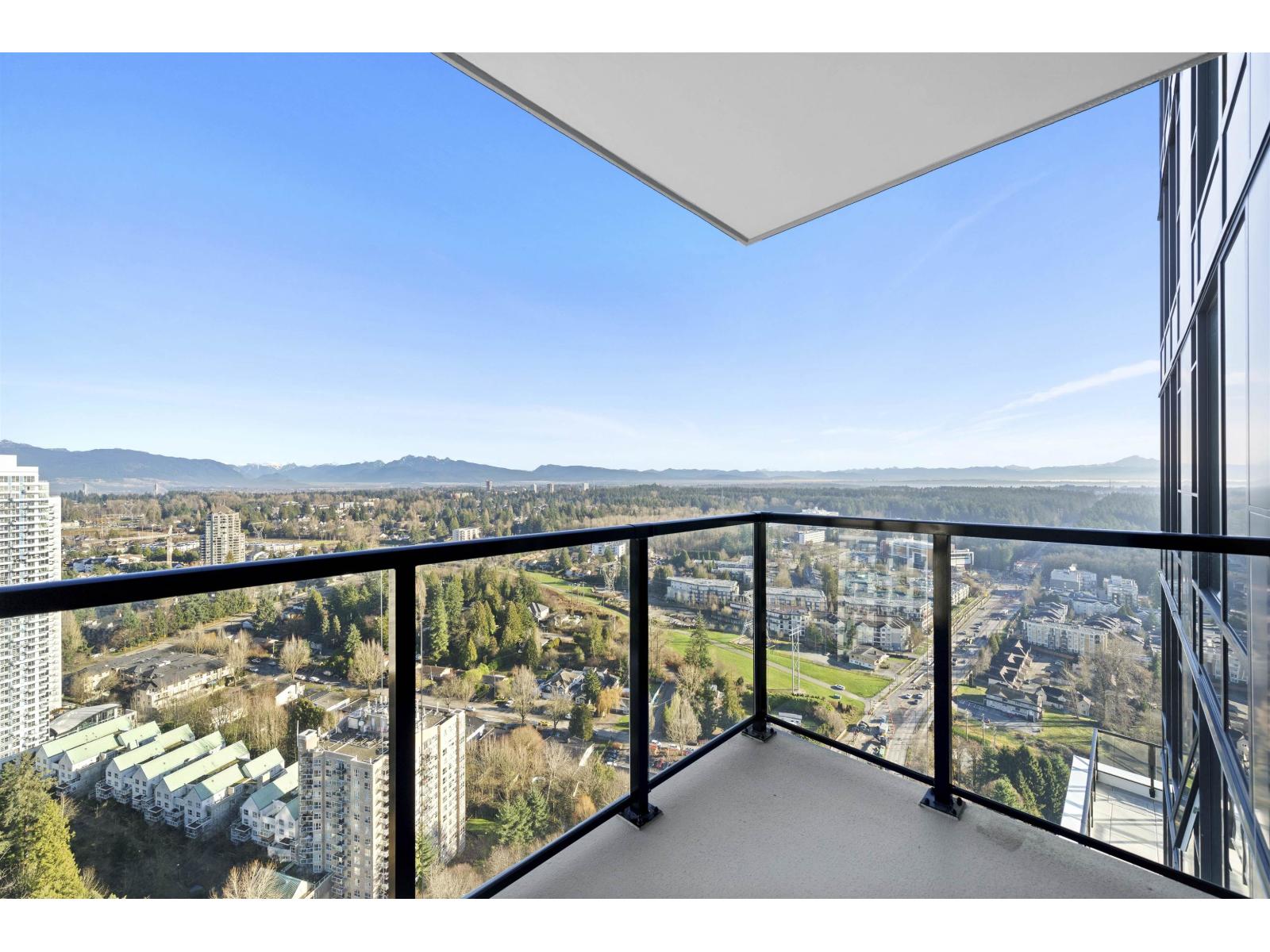 3606 13745 George Junction, Surrey, British Columbia  V3T 4Y3 - Photo 3 - R3078269