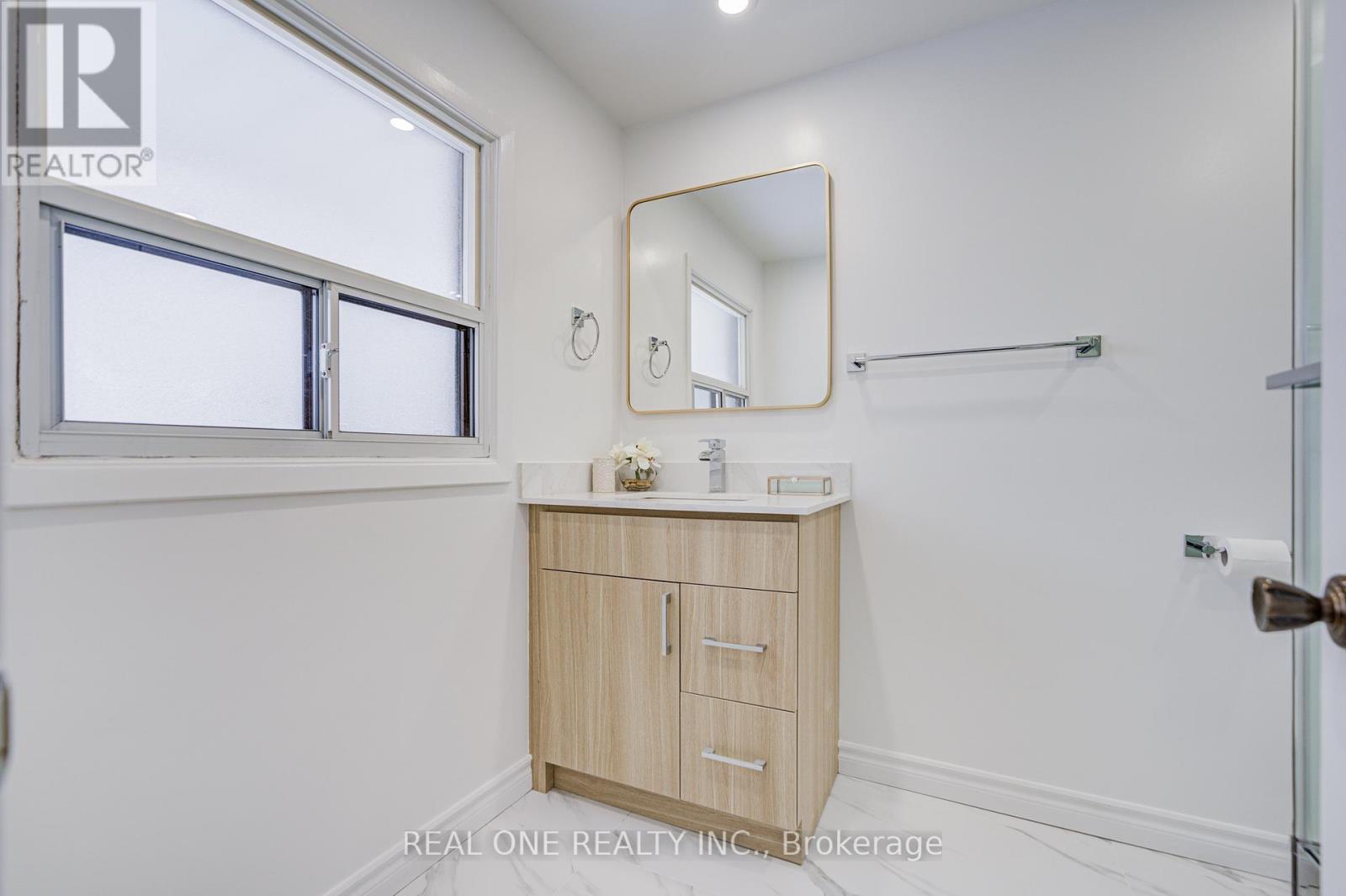 22 Kenmanor Boulevard, Toronto, Ontario  M1W 1R7 - Photo 23 - E12705634