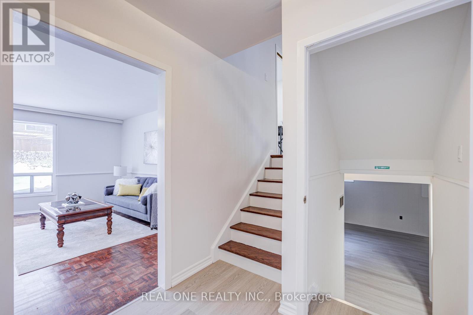 22 Kenmanor Boulevard, Toronto, Ontario  M1W 1R7 - Photo 33 - E12705634