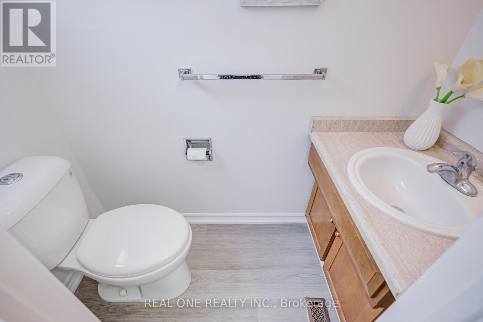 22 Kenmanor Boulevard, Toronto, Ontario  M1W 1R7 - Photo 40 - E12705634