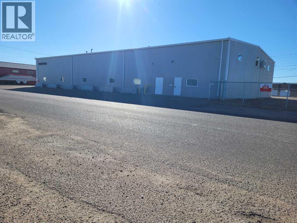 821 17 Street SW, Medicine Hat, Alberta