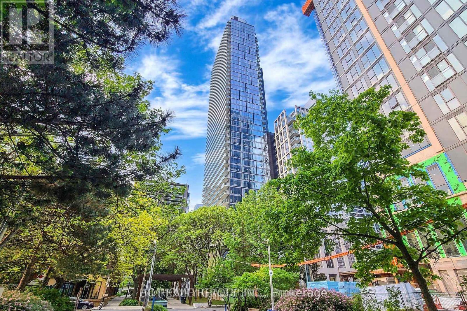 1816 - 1 GLOUCESTER STREET, Toronto, Ontario