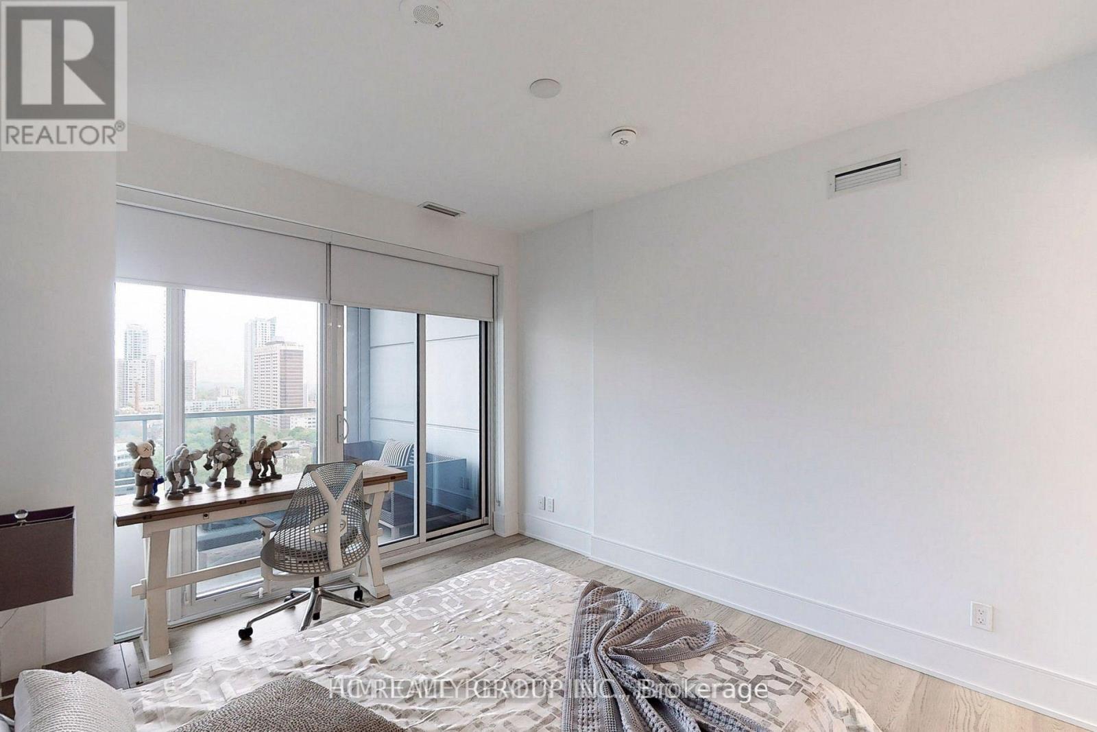 1816 - 1 Gloucester Street, Toronto, Ontario  M4Y 1L8 - Photo 16 - C12707536