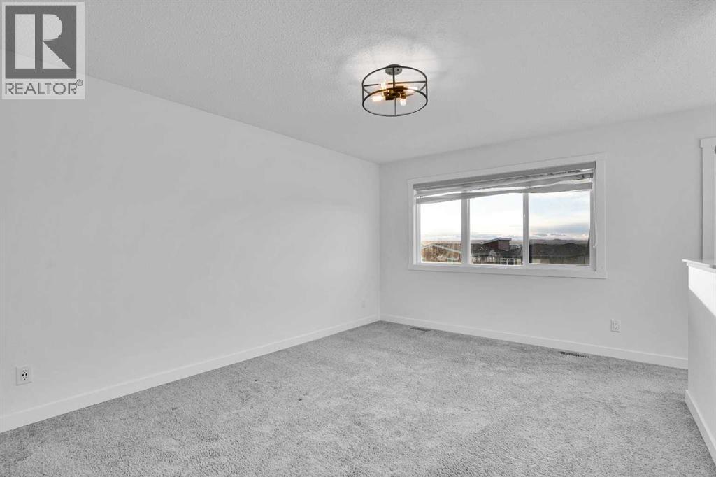 131 Lucas Boulevard, Calgary, Alberta  T3P 1H9 - Photo 37 - A2272583