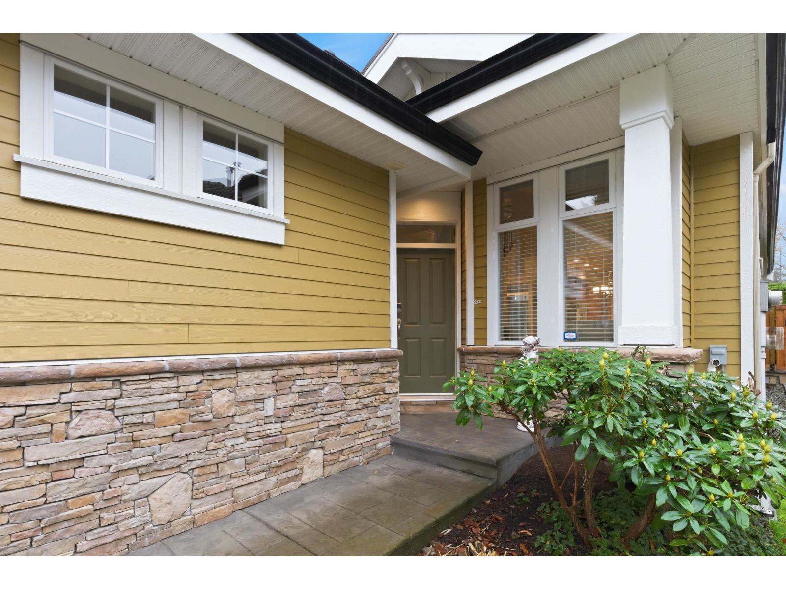 41 14655 32 Avenue, Surrey, British Columbia  V4P 3R6 - Photo 2 - R3070409