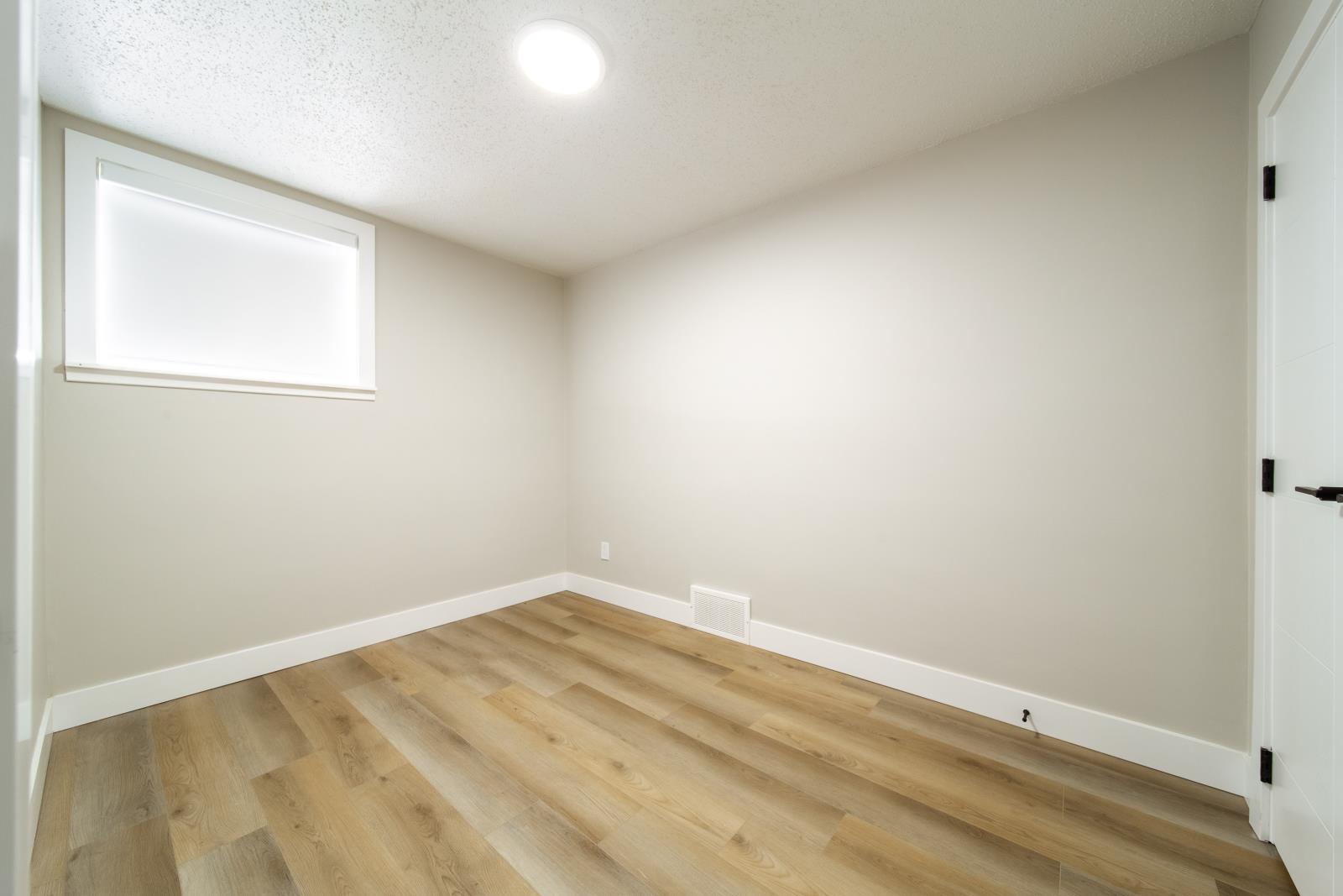 6418  132 Avenue, Edmonton, Alberta  T5A 0J8 - Photo 10 - 43688587