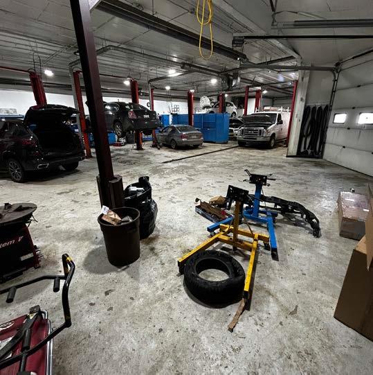 10351-10353  60 Avenue, Edmonton, Alberta  T6H 1H1 - Photo 5 - 43689511