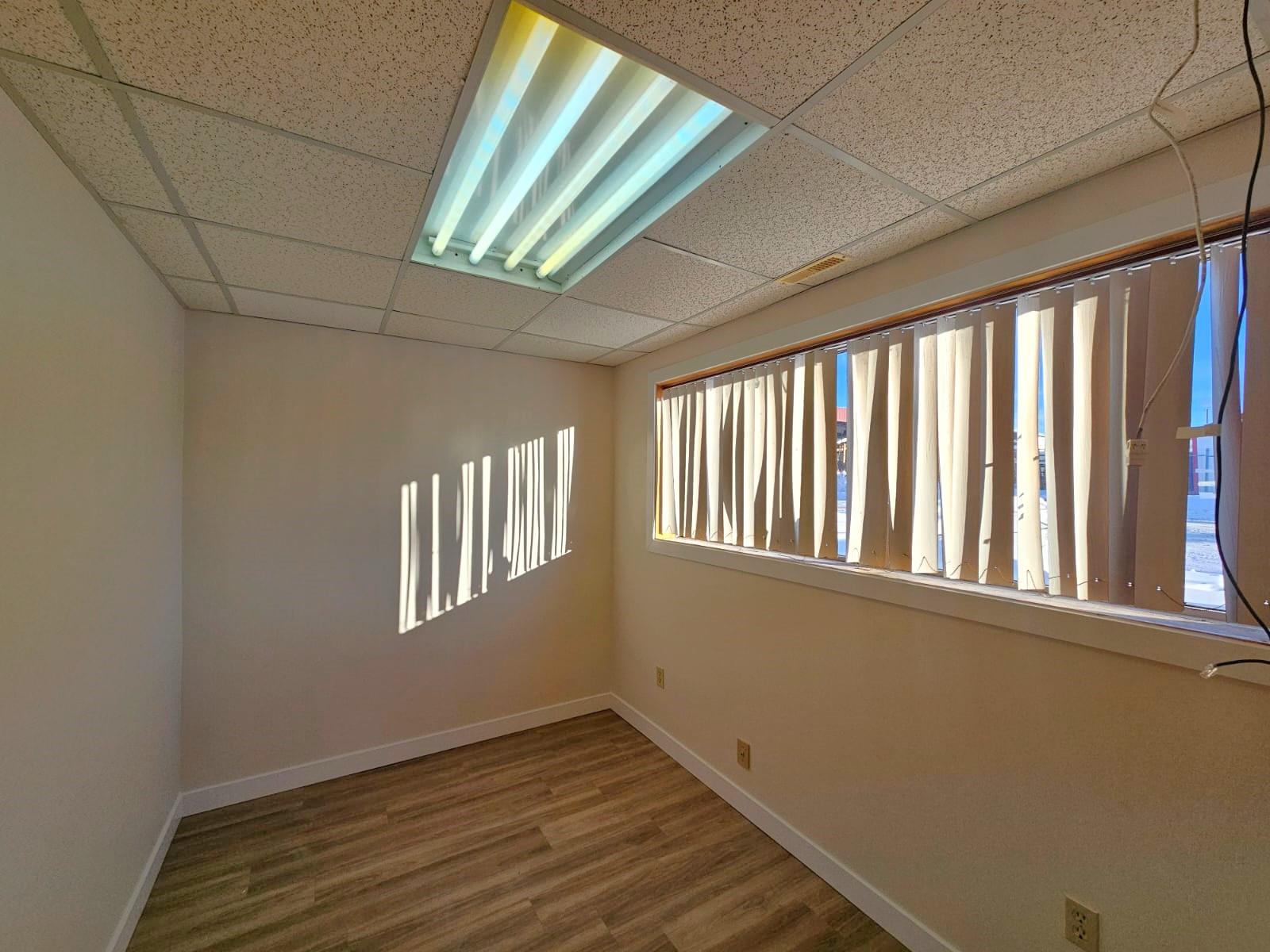 4904  56 Street, Drayton Valley, Alberta  T7A 1S9 - Photo 3 - 43689640