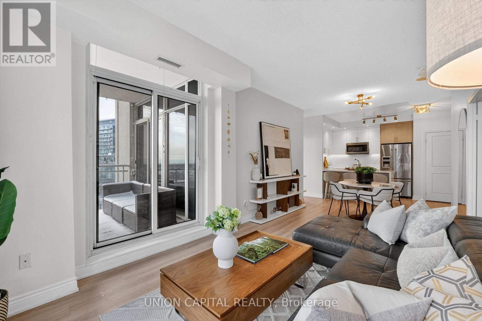 1501 - 21 Grand Magazine Street, Toronto, Ontario  M5V 1B5 - Photo 10 - C12707466